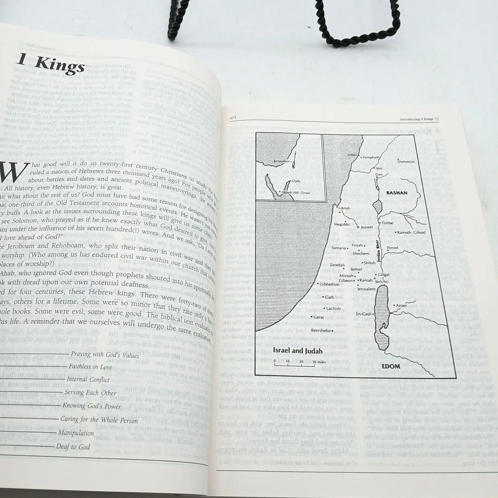 NIV Quiet Time Bible New International Version A‎ Life guide Bible Study Daily